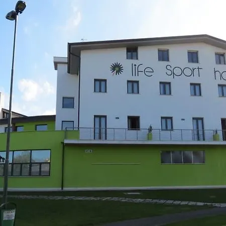Life Sport Hotel 3*